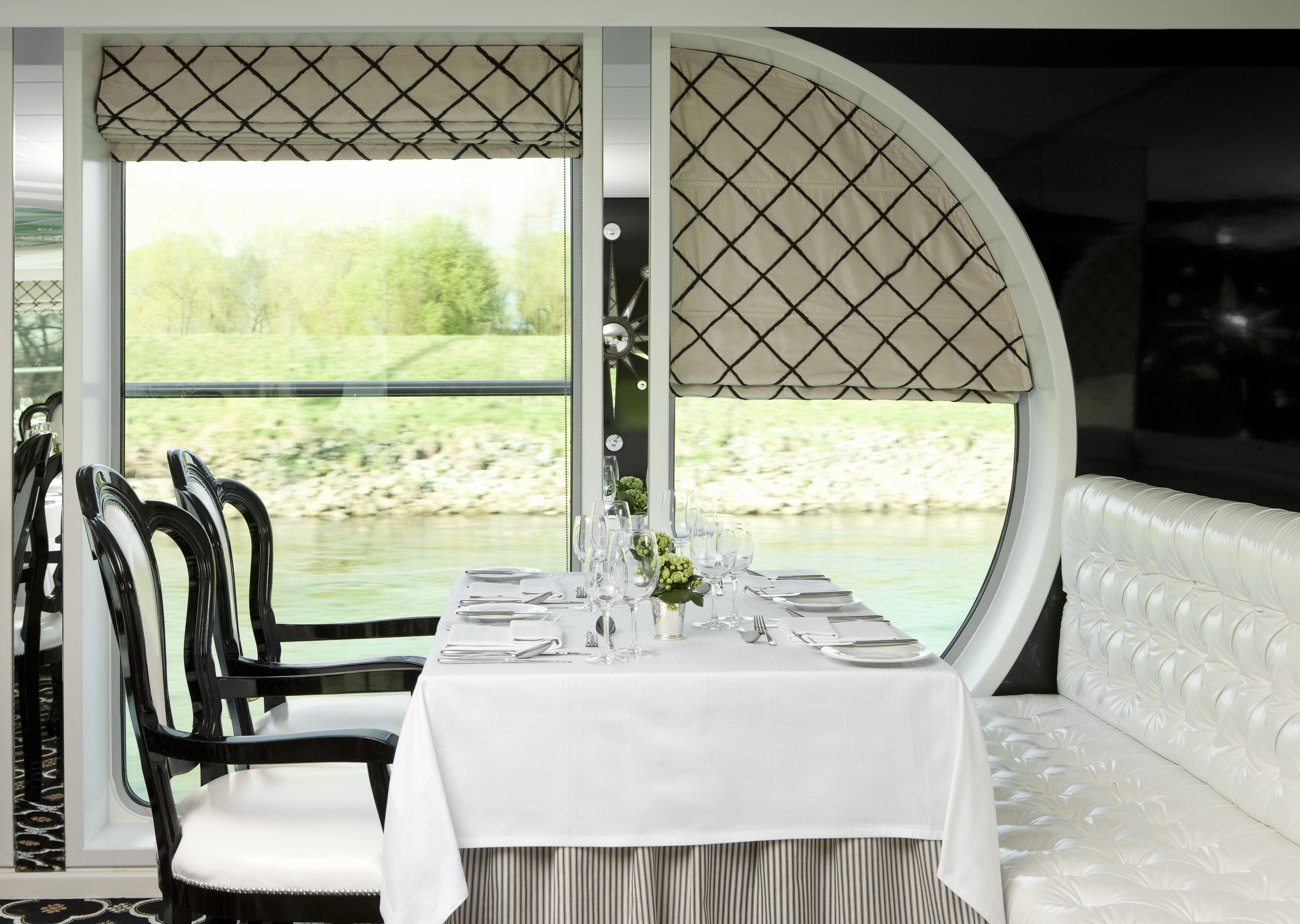 UNIWORLD Boutique River Cruises River Princess Interior Restaurant 3.jpg